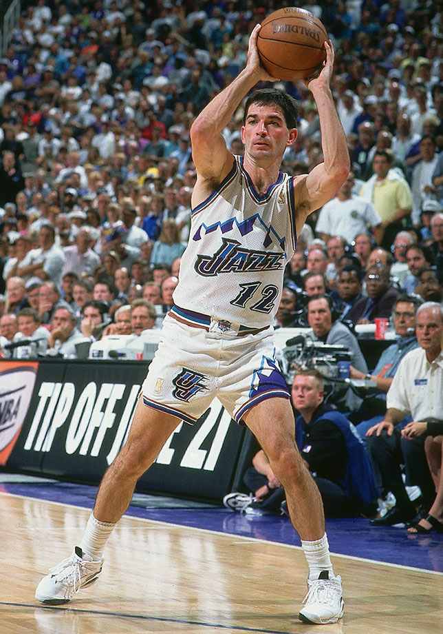 12-John-Stockton-005875342.jpg